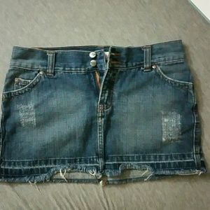denim skirt