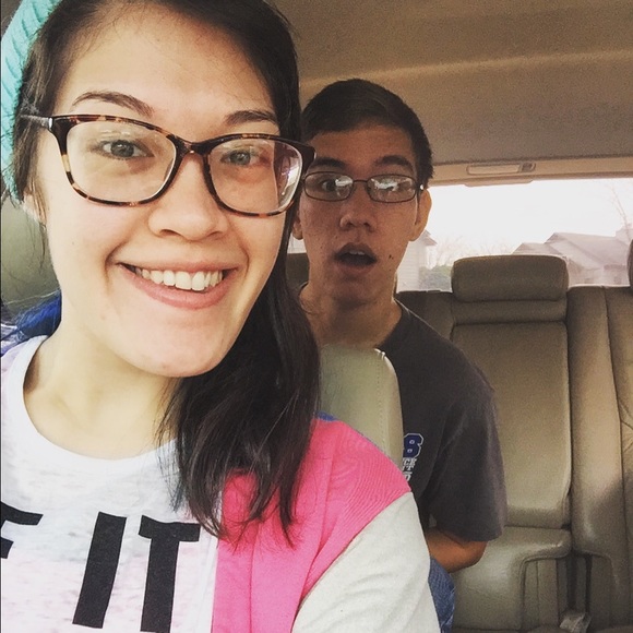 Meet your Posher, Ashley - Picture 1 of 1