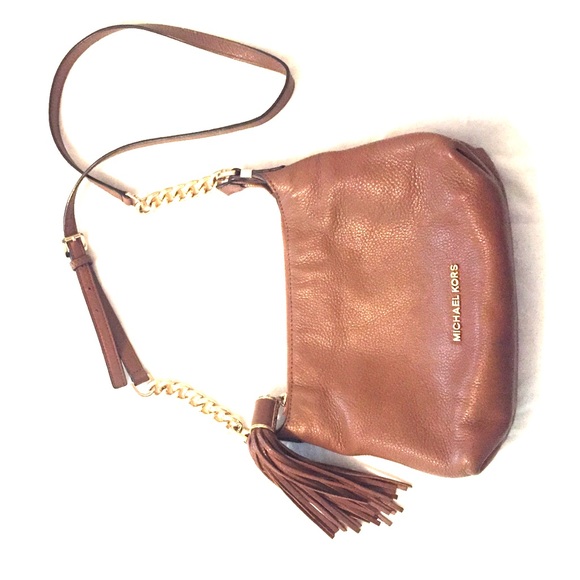 Michael Kors Crossbody Bag in Cognac!