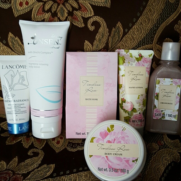 Lotion and bath bundle