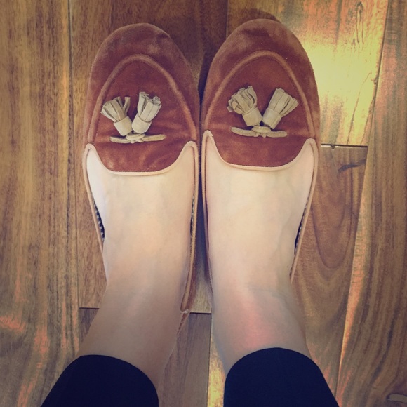 GAP suede camel loafers