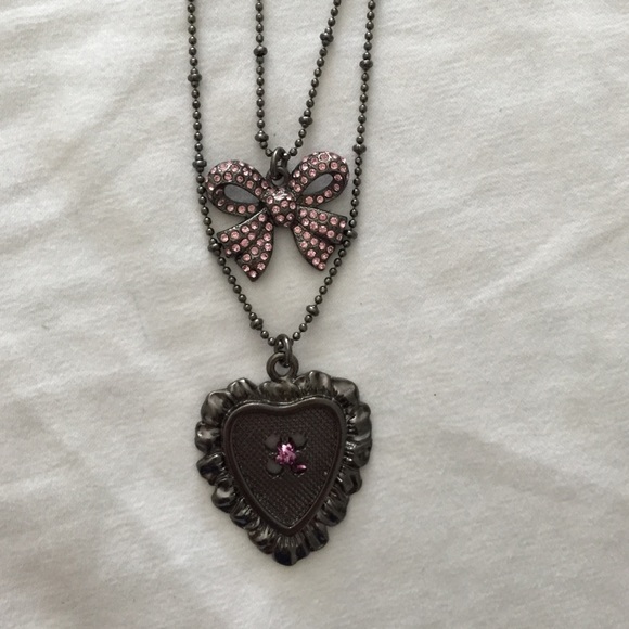Betsey Johnson layer necklace