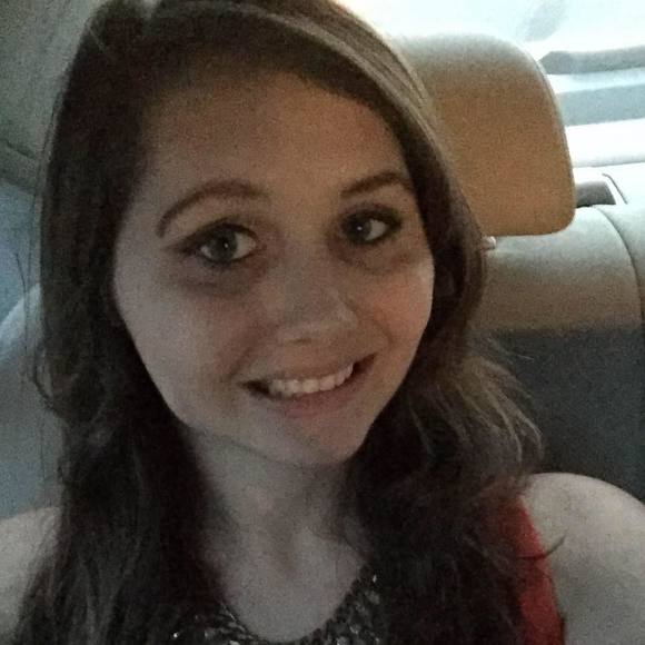 Meet your Posher, Shelby - Picture 1 of 1