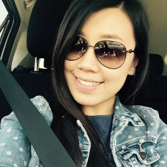 Meet your Posher, Christy