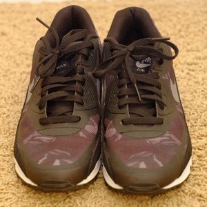 Nike Air Max 90 Premium TAPE