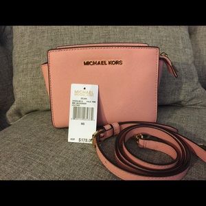 Michael Kors Mini Selma