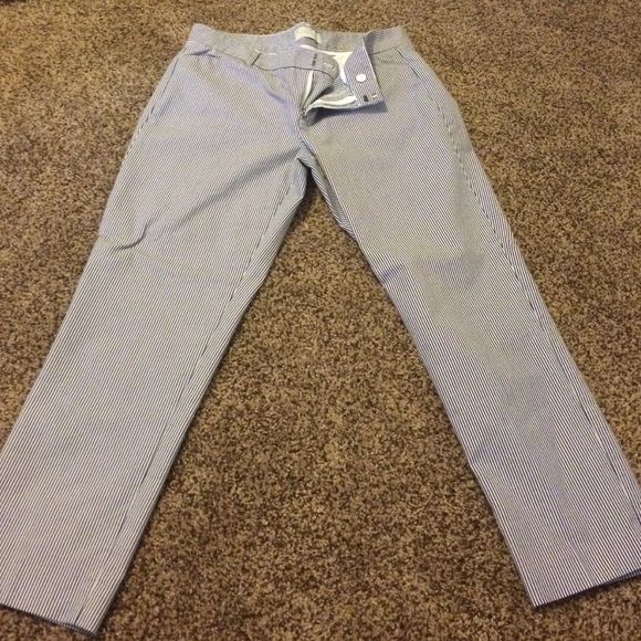 GAP Pants - Gap Skim Cropped pants