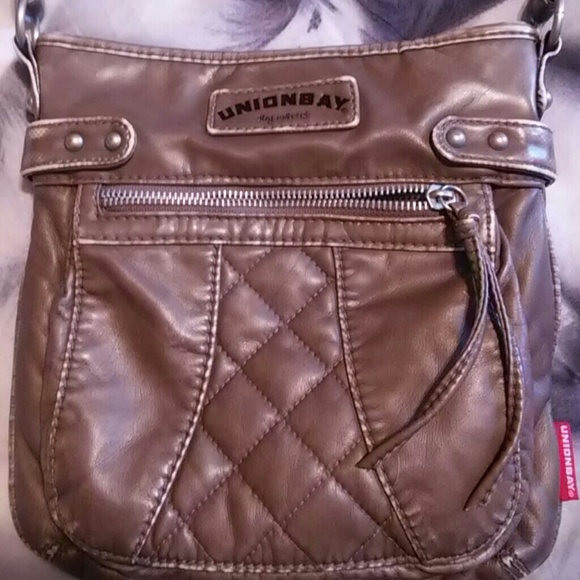 Unionbay crossbows bag