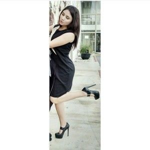 Meet your Posher, Bella