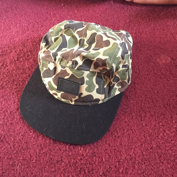 Vans Accessories - VANS 5 panel CAMO hat