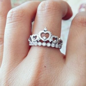 Crown ring