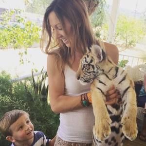 Meet your Posher, Carolyn