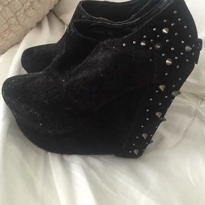 Too big for me to wear