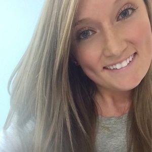 Meet your Posher, Kaitlyn