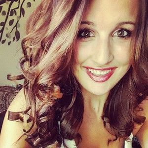 Meet your Posher, Marissa