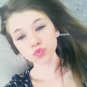 Meet your Posher, Tabitha