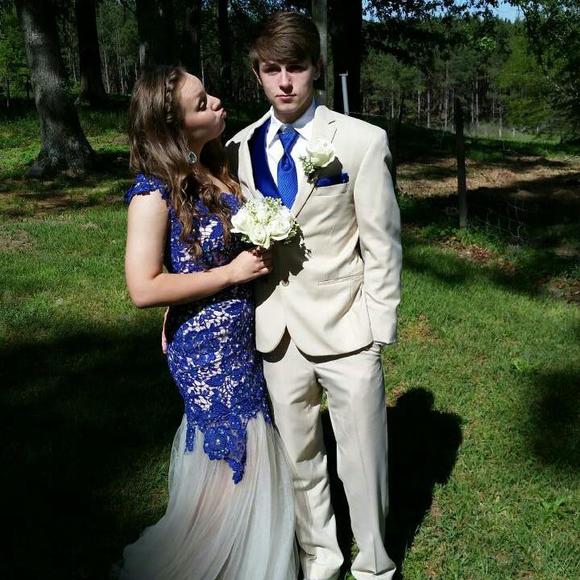 Meet the Posher Other - Meet your Posher, Alissa