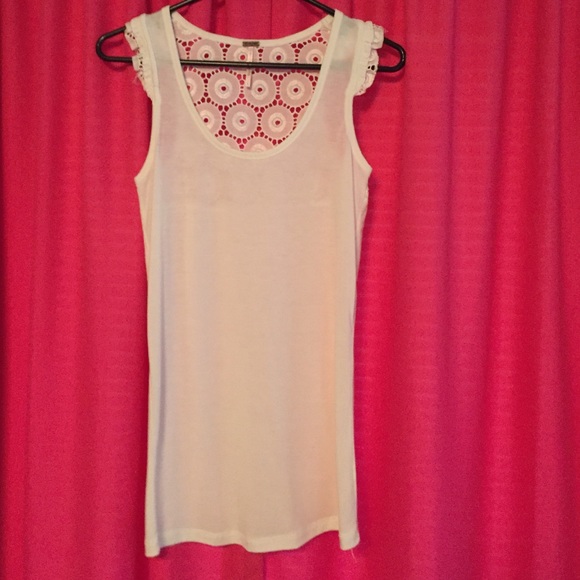 White tank top
