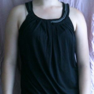 Black top with a chain details