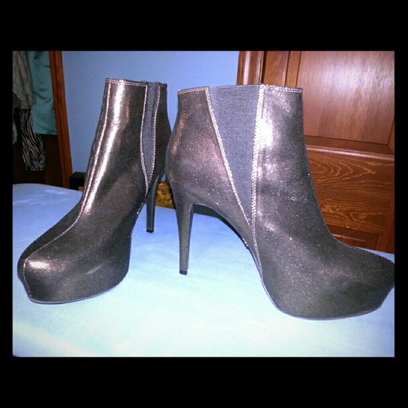 Bronze booties