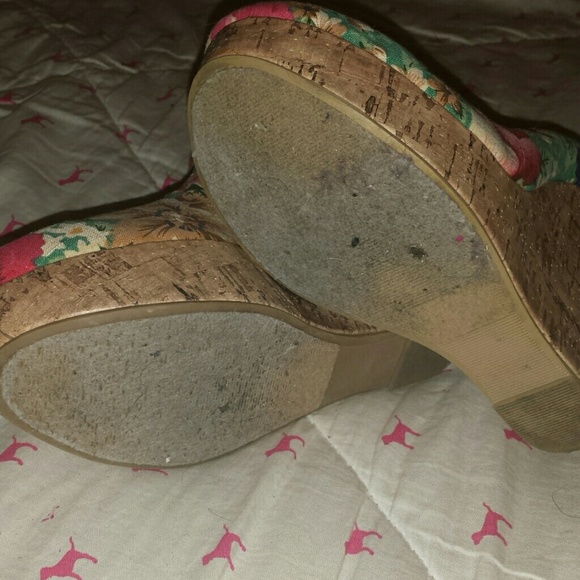 Wedges - Picture 2 of 3