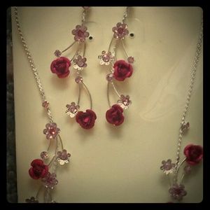 NEW Earring and Necklace SET