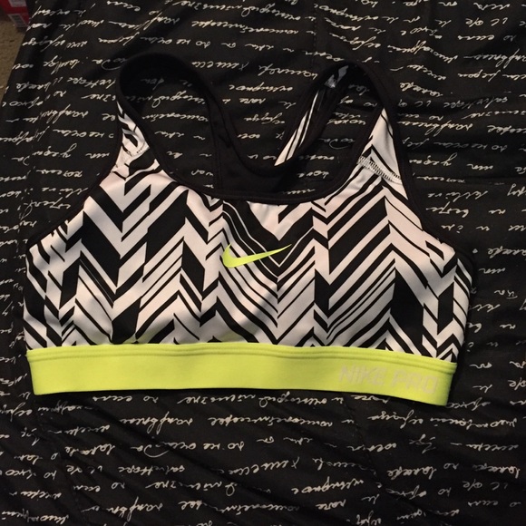 Nike bra
