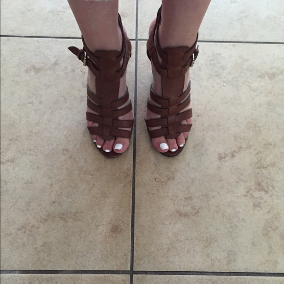 Brown gladiator wedge - Picture 2 of 2