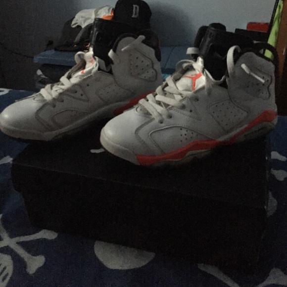 Jordan 6s - Picture 1 of 1