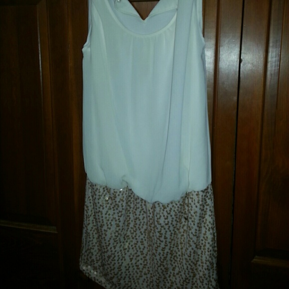 Party dress never worn