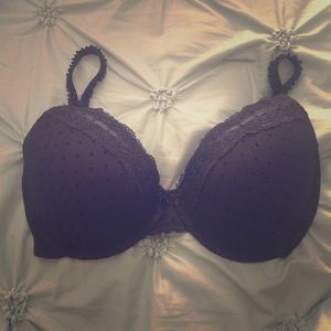 Candie's black bra