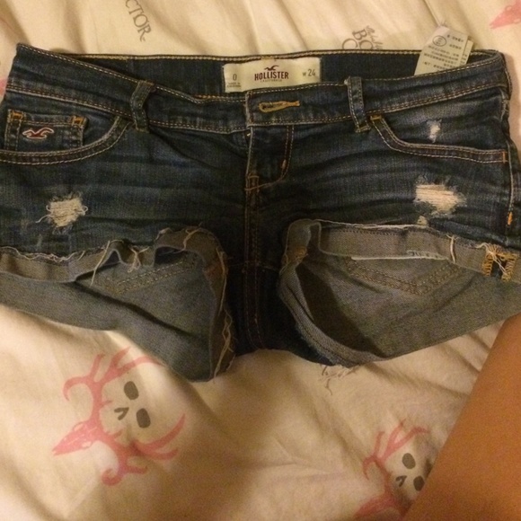 Hollister shorts - Picture 2 of 2
