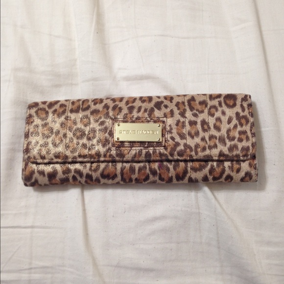 Steve Madden wallet