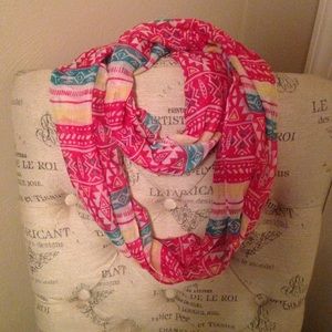 Infinity scarf