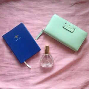 Brand new kate spade wallet 🎀