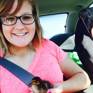 Meet your Posher, Kayla