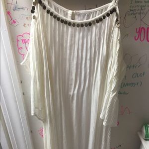 WHITE SUNDRESS