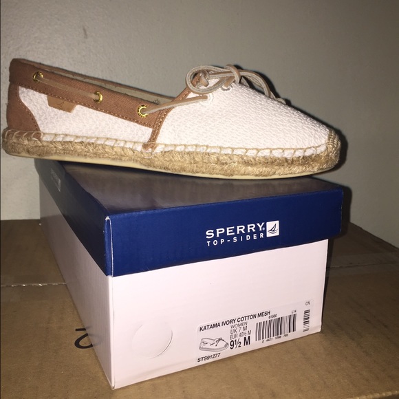 Brand New Sperry Katamas