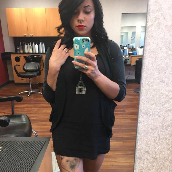 Meet your Posher, Savannah - Picture 1 of 1