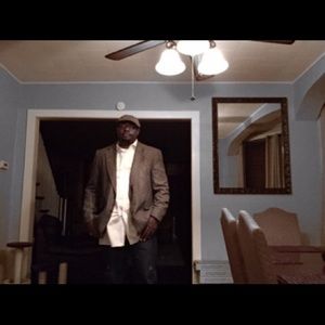 Meet your Posher, Wayne