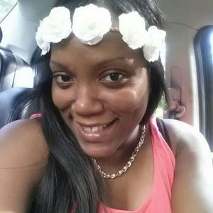 Meet your Posher, Ciera