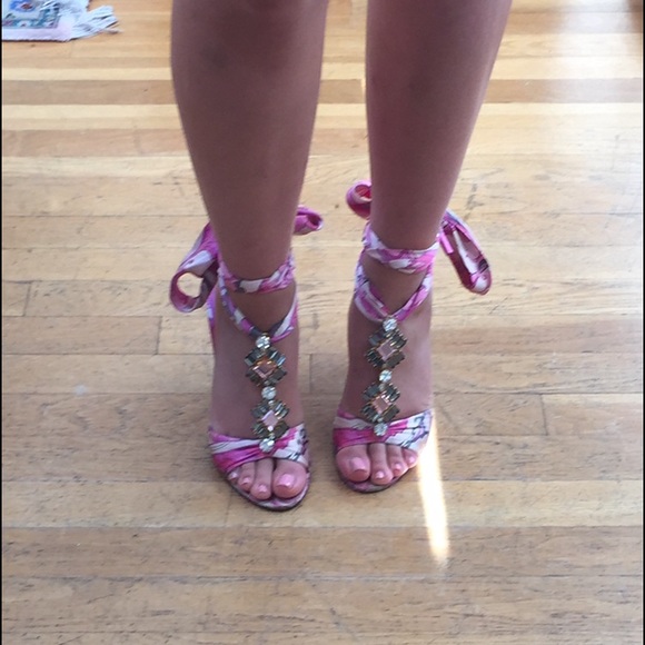 Pucci sandals: Satin Pink-Kid Peonia - Picture 2 of 3