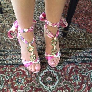 Pucci sandals: Satin Pink-Kid Peonia