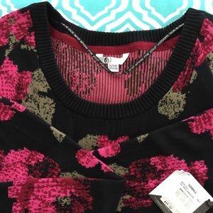 Long sleeve rose print Volcom sweater