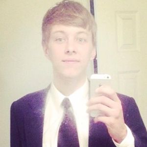 Meet your Posher, Todd