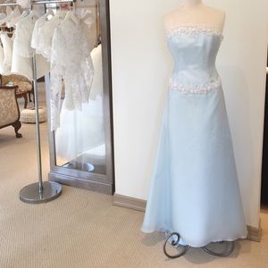 Final SALE. Inquiries edaserehs@gmail.com