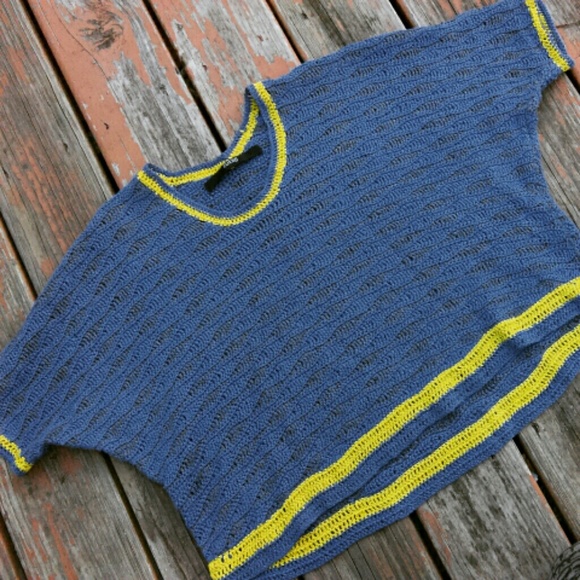 Cut25 Knit Shortsleeved Top - Picture 3 of 4