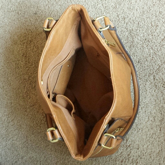 HandBag - Picture 2 of 4