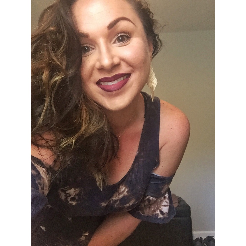 Meet your Posher, Jean