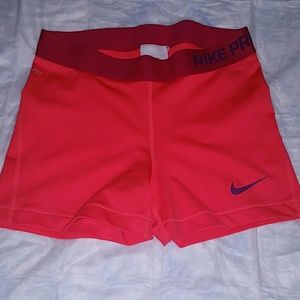 NIKE PRO SHORT
